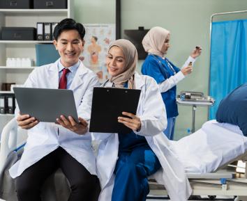 What Do Doctors Need to Know About Licensing, Requirements, and Setting Up Practice in Dubai in 2025?