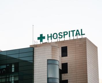 What Are Dubai’s Top 5 Hospitals in 2025 as Ranked by Healthcare Professionals?