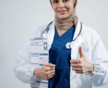 What Are the Salaries, Benefits, and Career Growth for Consultant Doctors in Dubai in 2025?