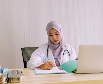 DOH Abu Dhabi License Guide 2026: Requirements, Costs, Exam, Renewal & Conversion